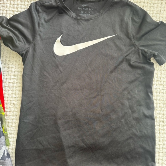 Lot of Boys Clothes size M - Picture 2 of 8